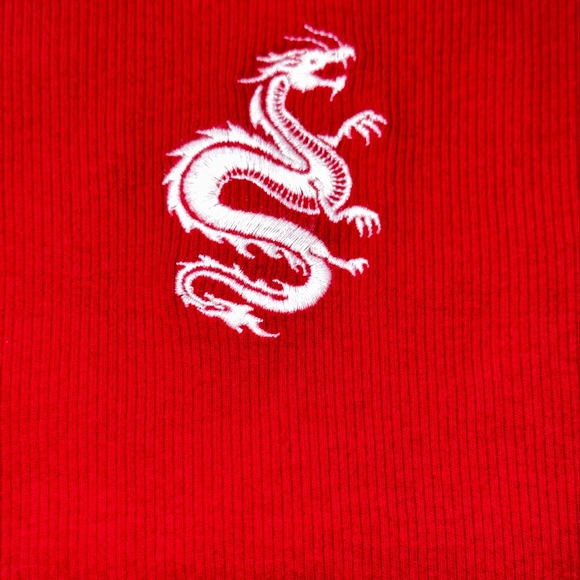 HOLLISTER Red Shirt White dragon Long Sleeve Top Shirt XS Must Have Collection - Picture 4 of 7
